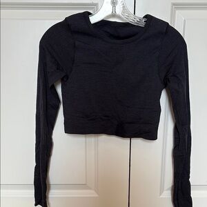 Lululemon Black Long Sleeve Crop Top